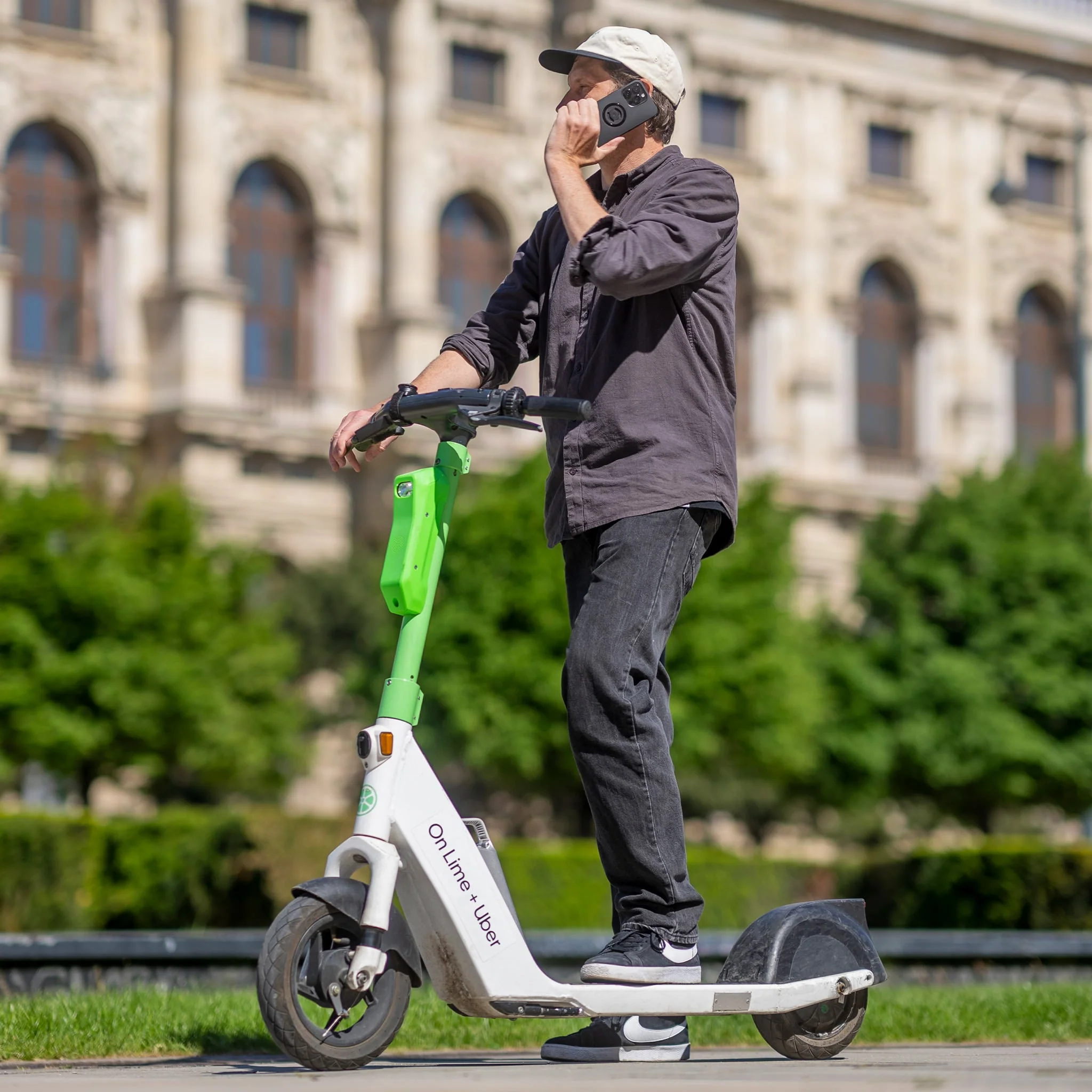 Universal Mount - Image 3